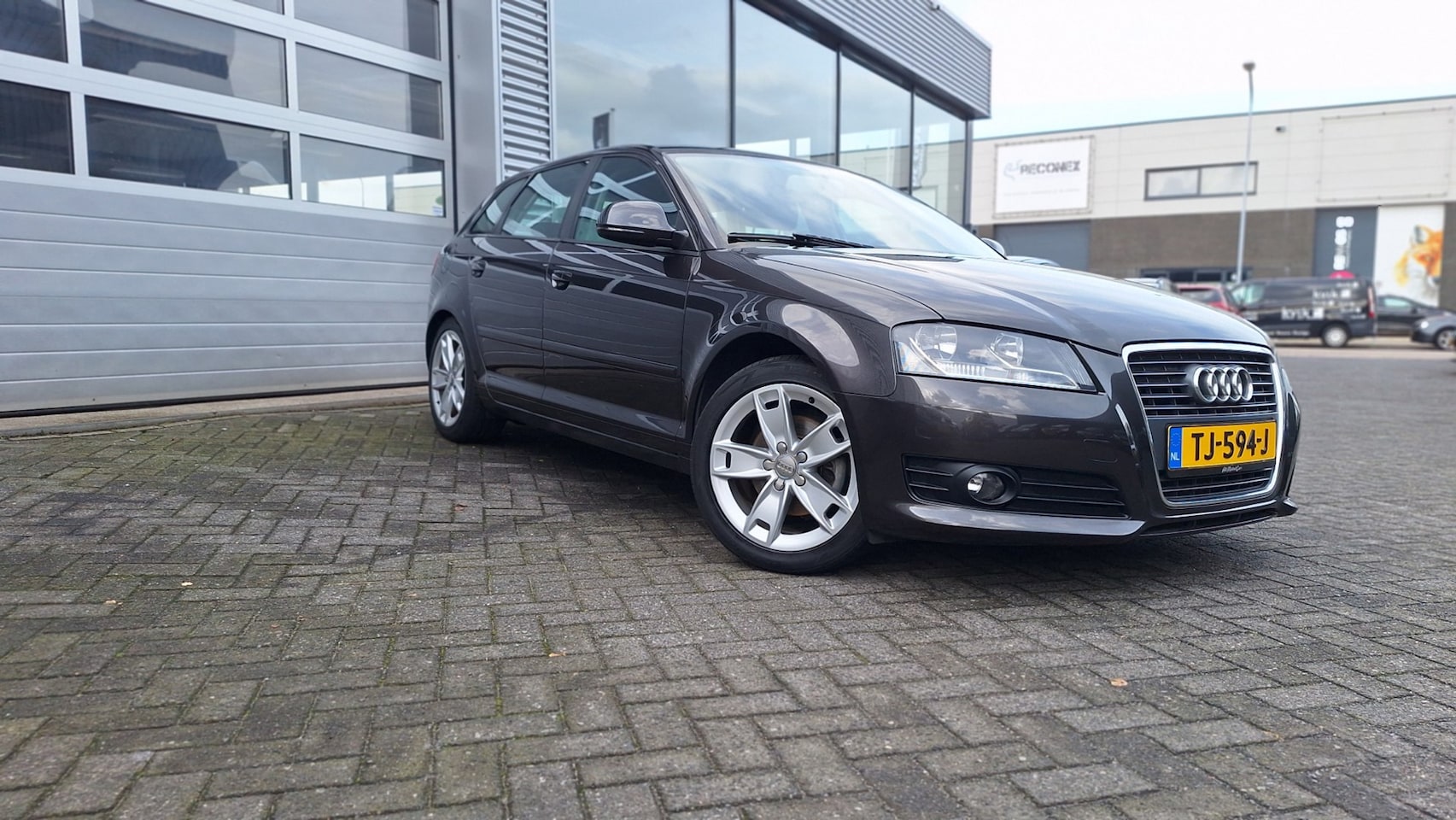 Audi A3 Sportback - 1.4 TFSI S-edition/Automaat*Leer*Lm Velgen*Cruise*Enz - AutoWereld.nl
