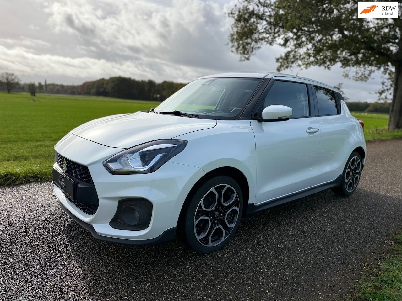 Suzuki Swift - 1.4 Sport AIRCO / CRUISECONTROL / NIEUWE APK - AutoWereld.nl