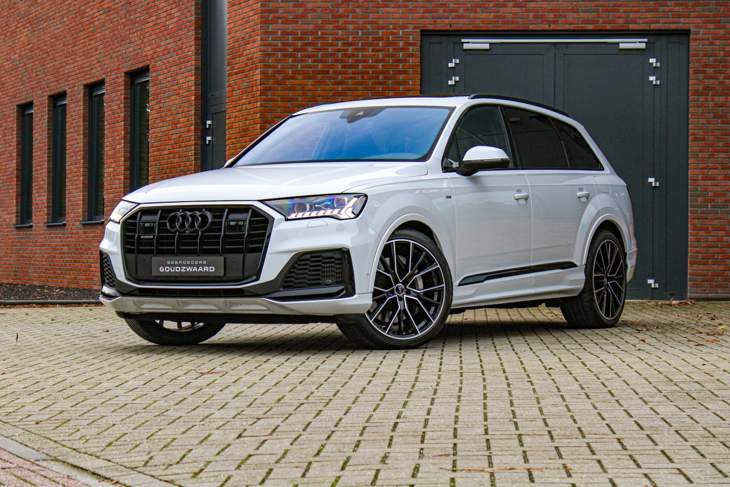 Audi Q7 - 55 TFSI e quattro S edition Competition | Laser | Pano | B&O | Trekhaak | Camera - AutoWereld.nl
