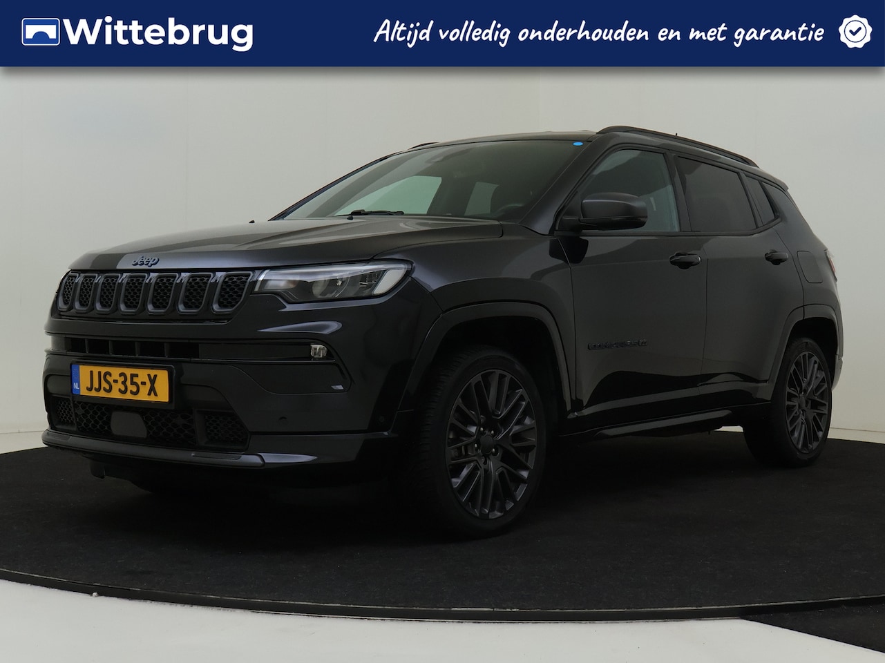 Jeep Compass - 4xe 240 Plug-in Hybrid Electric S Plug-in Hybride | Black pack | Lederen bekleding - AutoWereld.nl
