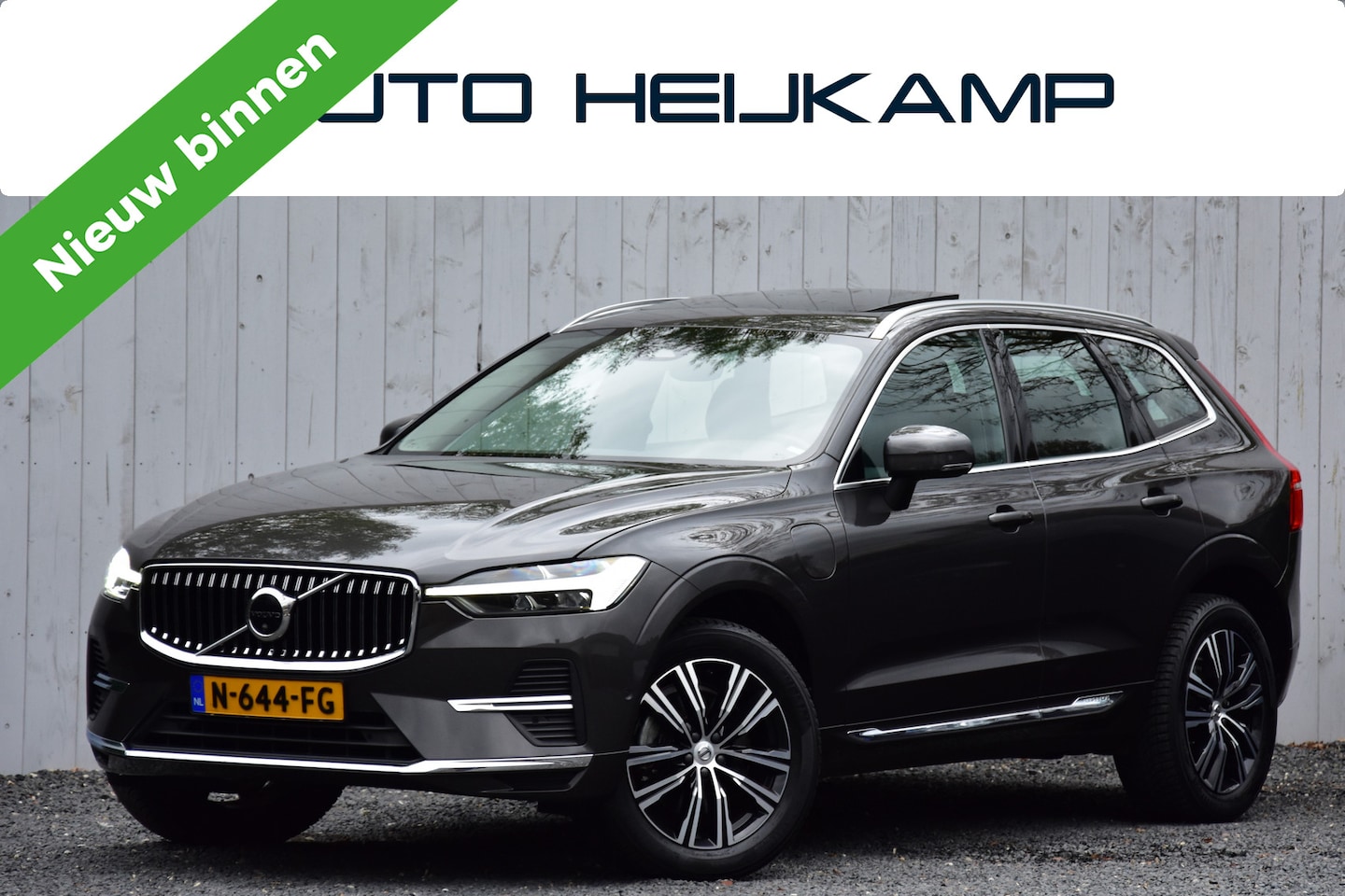 Volvo XC60 - 2.0 T6 Plug-in hybrid AWD Inscription Exclusive | Pano-dak | Trekhaak | NL-Auto | - AutoWereld.nl