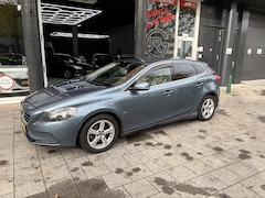 Volvo V40 - 1.6 D2 Momentum