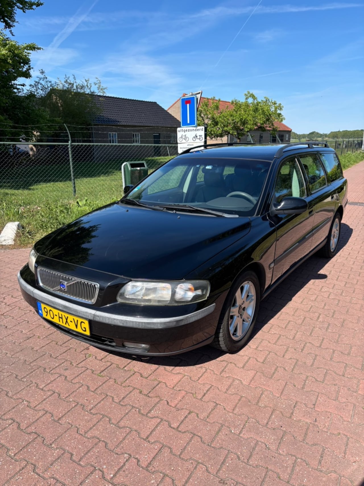 VOLVO V70