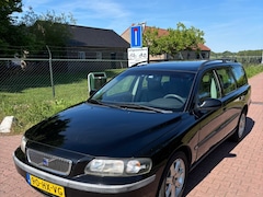 Volvo V70 - 2.4 Comfort Line AUTOMAAT NAP