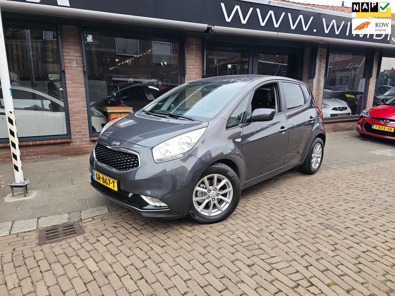 Kia Venga - 1.4 CVVT Edition Plus - AutoWereld.nl