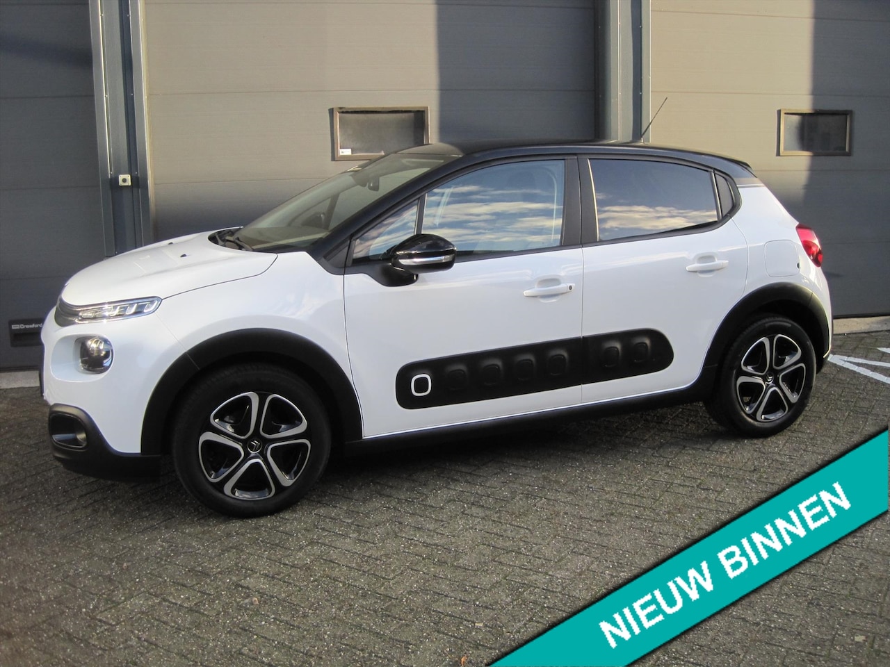 Citroën C3 - 1.2 PureTech 82pk Feel Edition ECC/CARPLAY/NAVI/PARK.SENS.A. - AutoWereld.nl