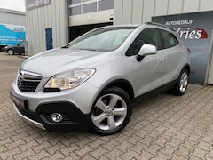 Opel Mokka - 1.4 T Cosmo / Clima / Cruise / Navi / Stoel en Stuurverw. / Trekhaak / PDC V&A