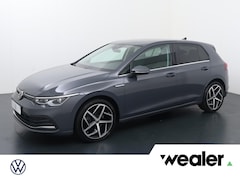 Volkswagen Golf - 1.5 TSI Style | 130 PK | Navigatie | Adaptive Cruisecontrol | Digitaal display