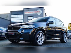 BMW X5 - XDrive30d High Executive | M-pakket | Panorama | 360 Camera | Head up Display | 20 Inch |