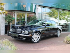 Jaguar XJ - 3.5 V8 Executive