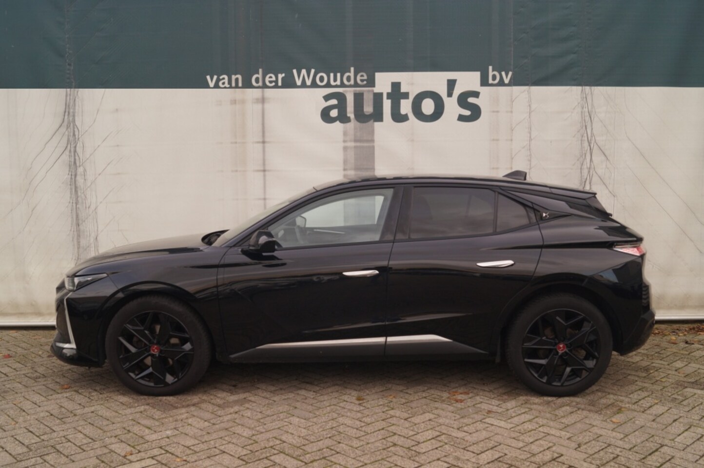 DS 4 - 1.2 PureTech 130pk Automaat Performance Line+ -LEER- - AutoWereld.nl