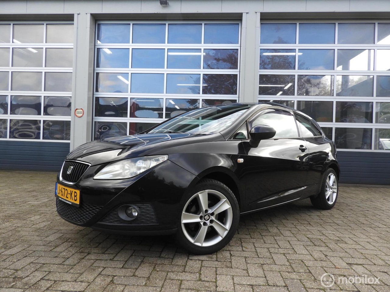 SEAT Ibiza SC - 1.6 Style 1.6 Style - AutoWereld.nl