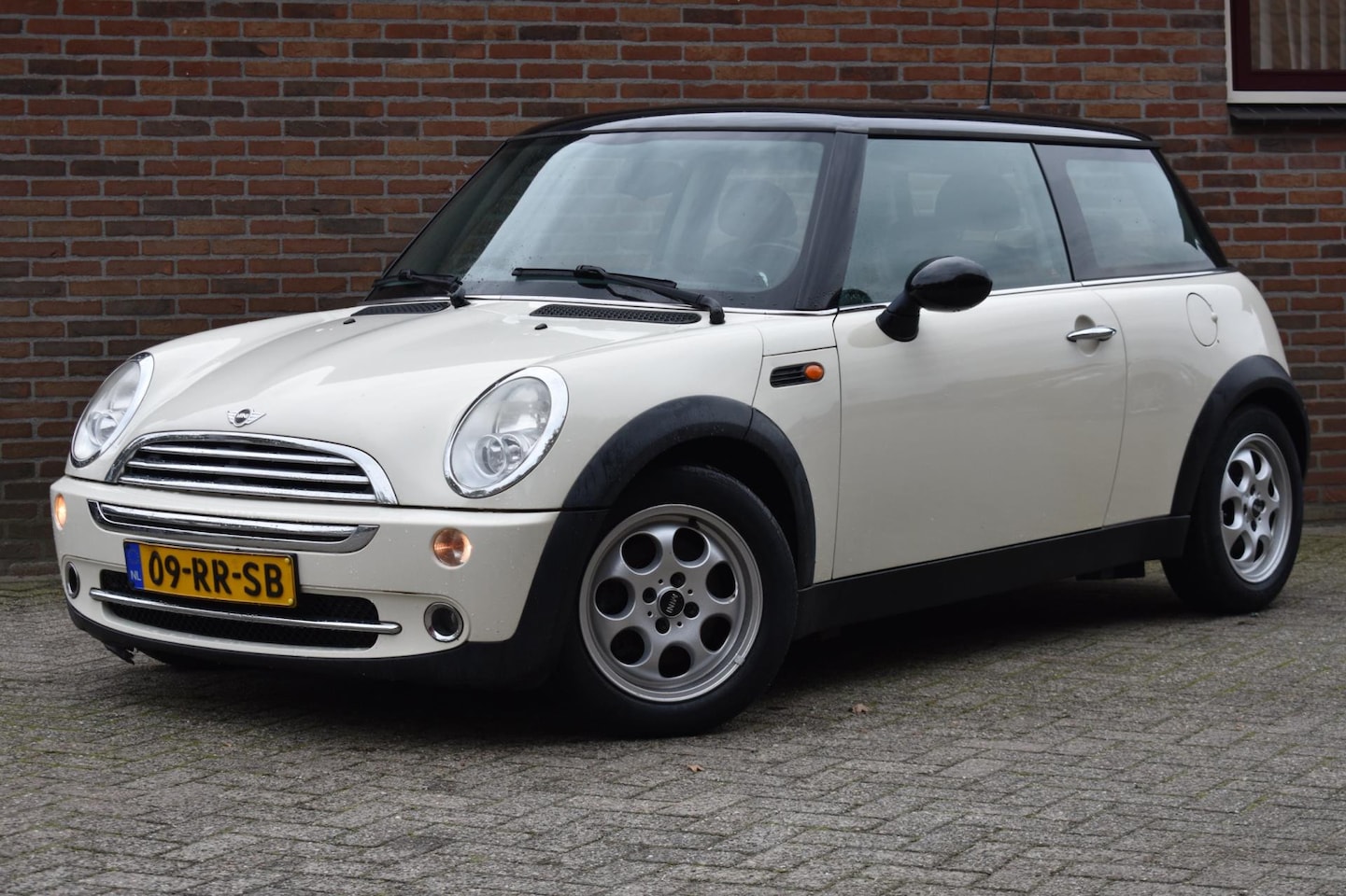 MINI Cooper - Mini 1.6 Pepper '05 Airco Cruise Inruil mogelijk - AutoWereld.nl
