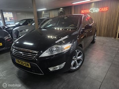 Ford Mondeo - 2.0-16V Ghia / Camera / Lederen bekelding / NAVI