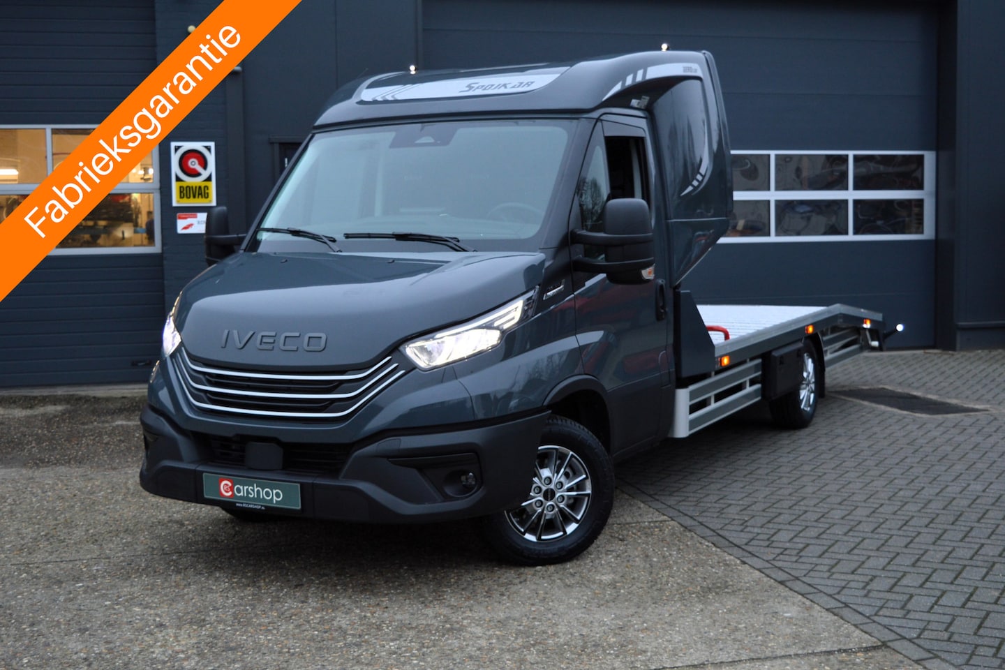 Iveco Daily - 35S210 Hi-Matic Slaapcabine | De allerlaatste BPM vrij | Direct leverbaar | Financiering m - AutoWereld.nl