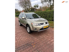 Mitsubishi Outlander - 2.4 Intro Edition 2WD NAP NWE APK