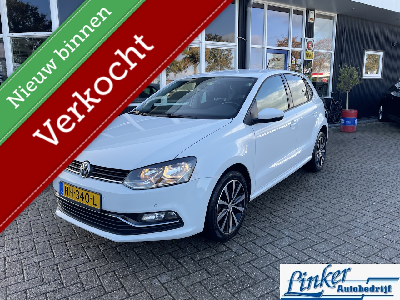 Volkswagen Polo - 1.2 TSI Highline NL-AUTO AUTOMAAT AIRCO PDC VOOR/ACHTER - AutoWereld.nl