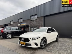 Mercedes-Benz A-klasse - 180 Premium Plus | 12MND GARANTIE | LED | CARPLAY | NAVI | CRUISE | LMV | LEDER |