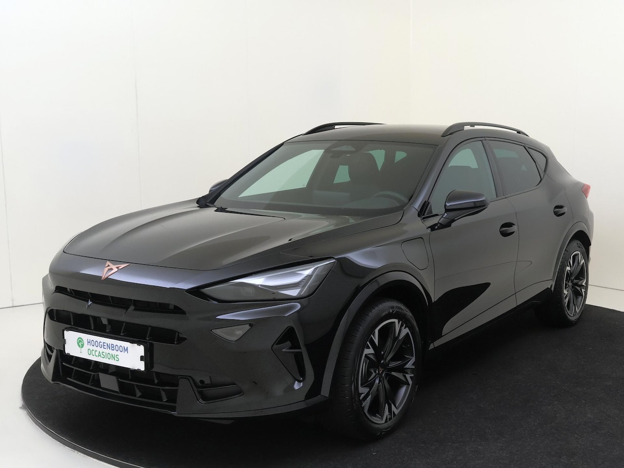 CUPRA Formentor - 1.5 TSI e-Hybrid Business | Achteruitrijcamera | 3-zone airco | Keyless | Voorverwarming i - AutoWereld.nl