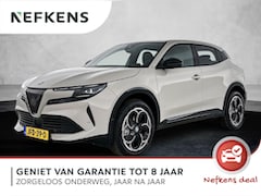 Alfa Romeo Junior - 1.2 Turbo Hybrid Ibrida Q4 145pk Automaat | Climate Control | Navigatie | Adaptieve Cruise
