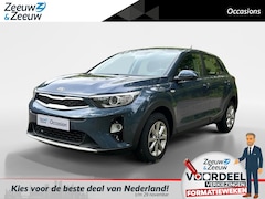 Kia Stonic - 1.2 MPi ComfortPlusLine Navigator Navi , camera , trekhaak , climate , cruise , tel , park