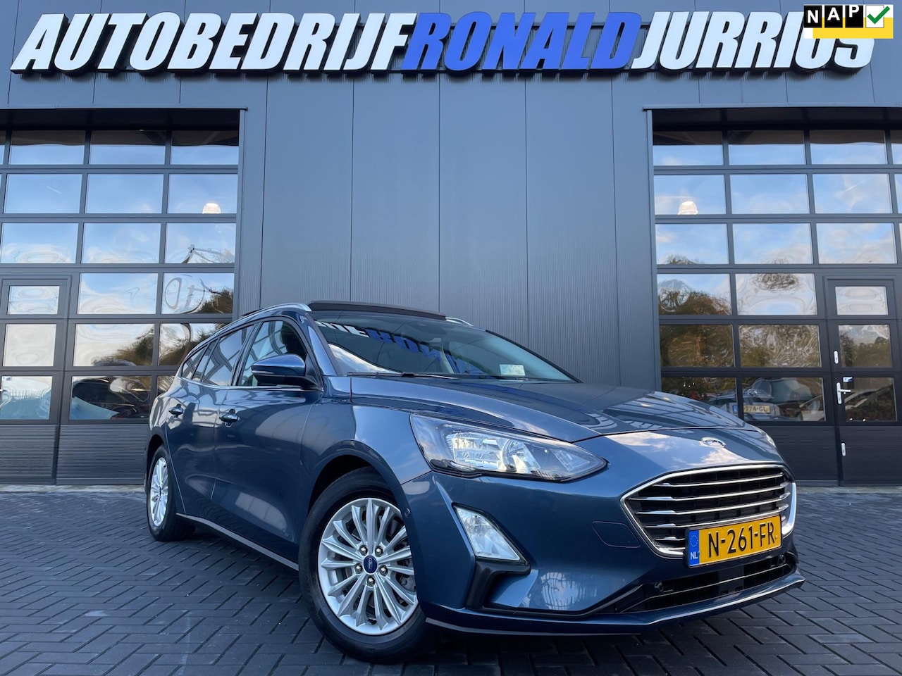 Ford Focus Wagon - 1.0 EcoBoost Hybrid Titanium X Business NL.Auto/Panoramadak/Trekhaak/Winterpack/Adaptive-C - AutoWereld.nl