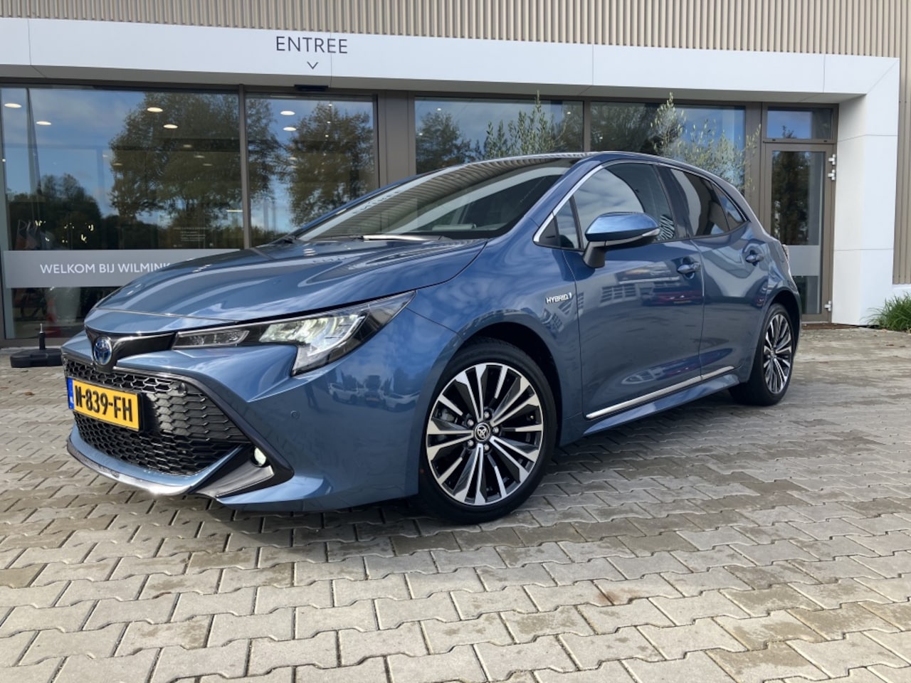 Toyota Corolla - 1.8 Hybrid Dynamic Plus | PDC v/a | Stoelverw | (11179km!!) - AutoWereld.nl