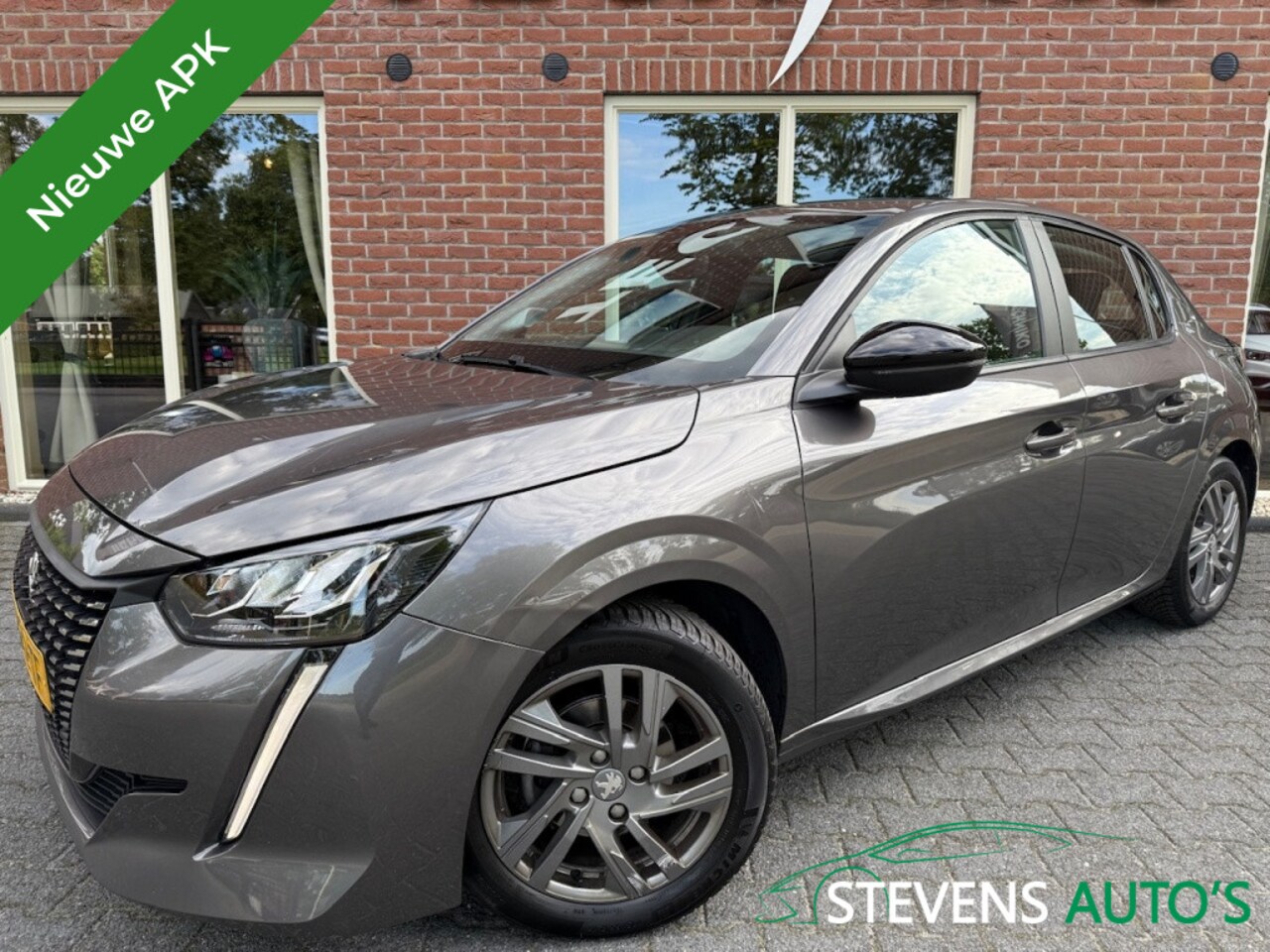Peugeot 208 - 1.2 PT Active Pack PDC / LMV / NAVI / AIRCO / LED / NAVI / ISOFI - AutoWereld.nl