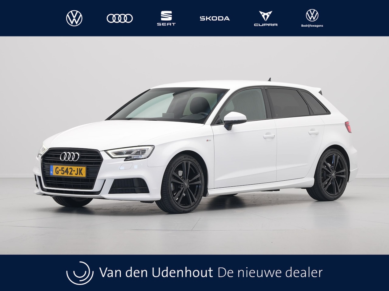 Audi A3 Sportback - 35 TFSI CoD 150pk S-Tronic Sport S-Line Edition Navigatie Pdc Led Clima - AutoWereld.nl
