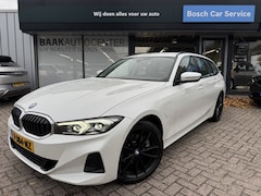 BMW 3-serie Touring - 320e | Carplay | Leer | Widescreen | Camera