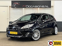 Ford Fiesta - 1.6 Metal + LEDER