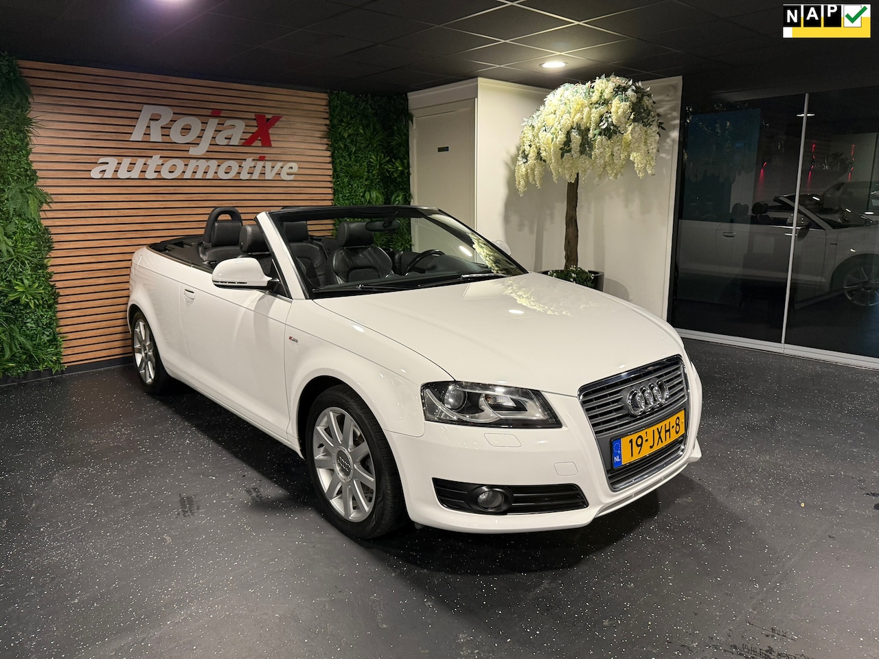 Audi A3 Cabriolet - 1.8 TFSI Ambition Pro Line S-LINE - XENON LED - TREKHAAK - NWE APK. - AutoWereld.nl