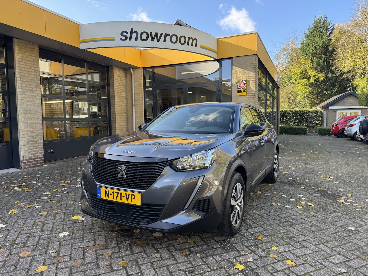 Peugeot 2008 - 1.2 PureTech Active Climate Control Navi Carplay 360Camera - AutoWereld.nl