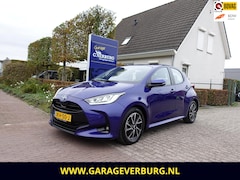 Toyota Yaris - 1.5 Hybrid Dynamic (Navi/Carplay, Camera, AdaptiveCruise, Stoelverwarming)