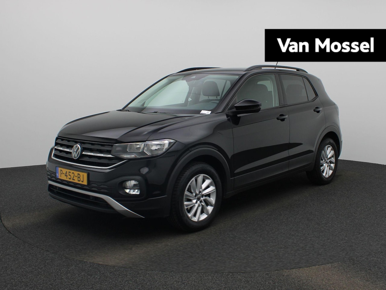 Volkswagen T-Cross - 1.0 TSI Life | NAVIGATIE | APPLE CARPLAY - ANDRIOD AUTO  | PARKEERSENSOREN | LICHTMETALEN - AutoWereld.nl