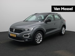 Volkswagen T-Roc - 1.0 TSI Style 110 PK | Airco | Adaptive Cruise Control | Lane Assist | Parkeersensoren | P
