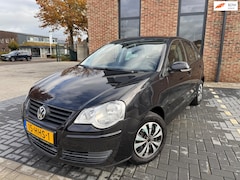 Volkswagen Polo - 1.2-12V Comfortline | Cruise Control | Parkeersensoren | Airco
