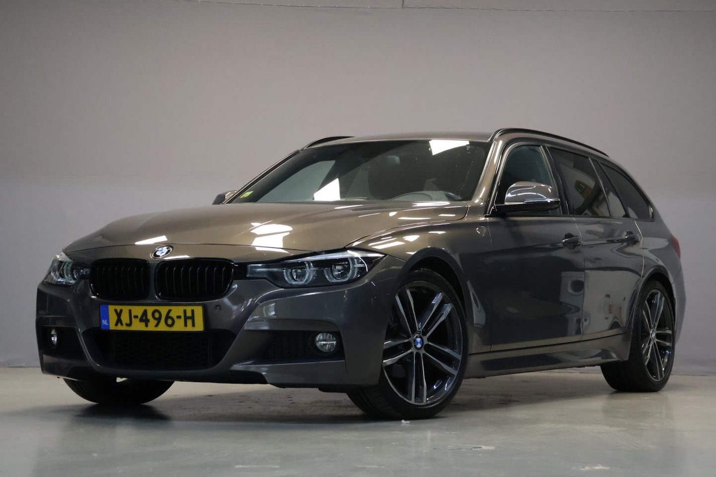 BMW 3-serie Touring - 320i M Sport Edition |Leder|Virtual| - AutoWereld.nl