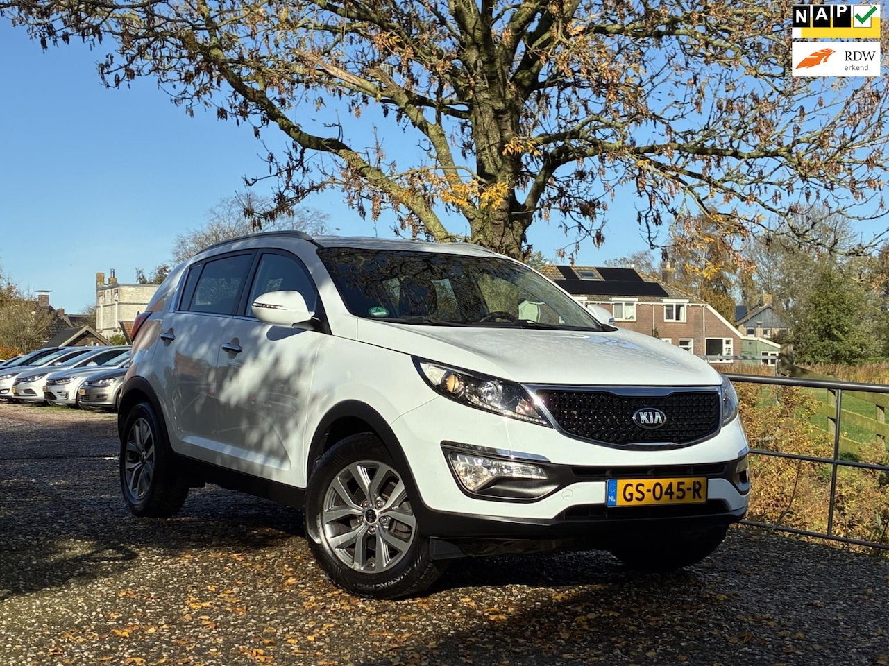 Kia Sportage - 1.6 GDI | Leder + Clima + Cruise + Navi nu €10.975,-!! - AutoWereld.nl