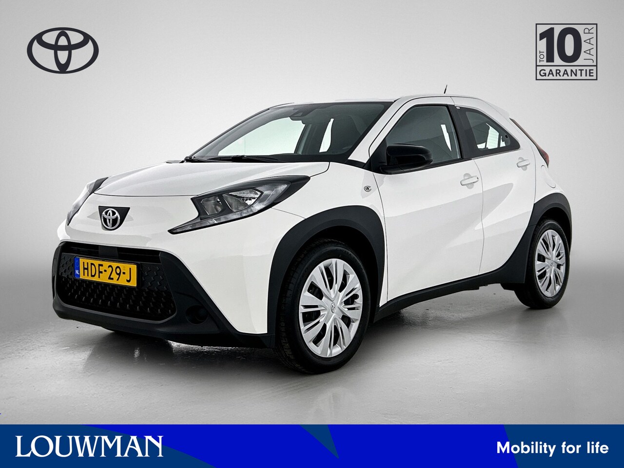 Toyota Aygo X - 1.0 VVT-i MT play 1.0 VVT-i MT Play - AutoWereld.nl