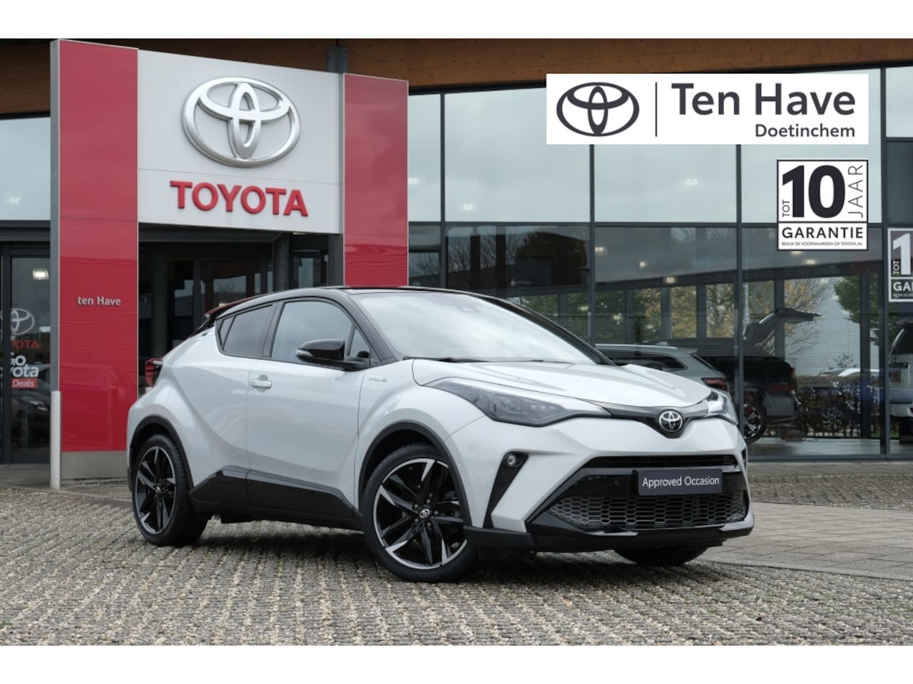 Toyota C-HR - 2.0 Hybrid 184PK GR-Sport | Apple Carplay & Android Auto | JBL P - AutoWereld.nl
