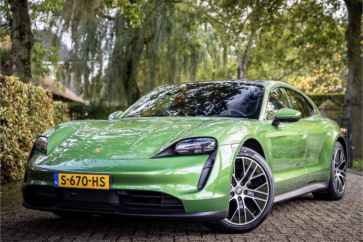Porsche Taycan Sport Turismo - 79 kWh Performance Plus Panorama ACC Warmtepomp Passenger Display - AutoWereld.nl
