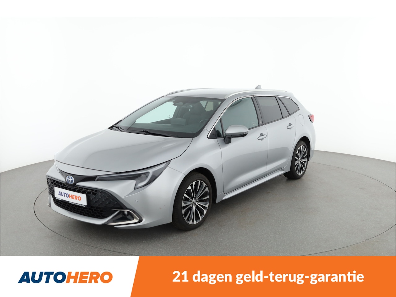 Toyota Corolla Touring Sports - Hybrid 200 Business Plus |MR03750| - AutoWereld.nl