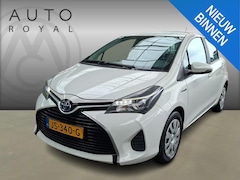 Toyota Yaris - 1.5 Hybrid Aspiration | AUTOMAT | NAVIGATIE | AIRCO/ECC | PARKERINGSENSOR | ACHTERUITRIJCA