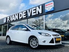 Ford Focus - 1.0 EcoBoost Titanium Edition Plus 125pk/92kW 6-bak | Trekhaak | Keyless | Navi | Bluetoot