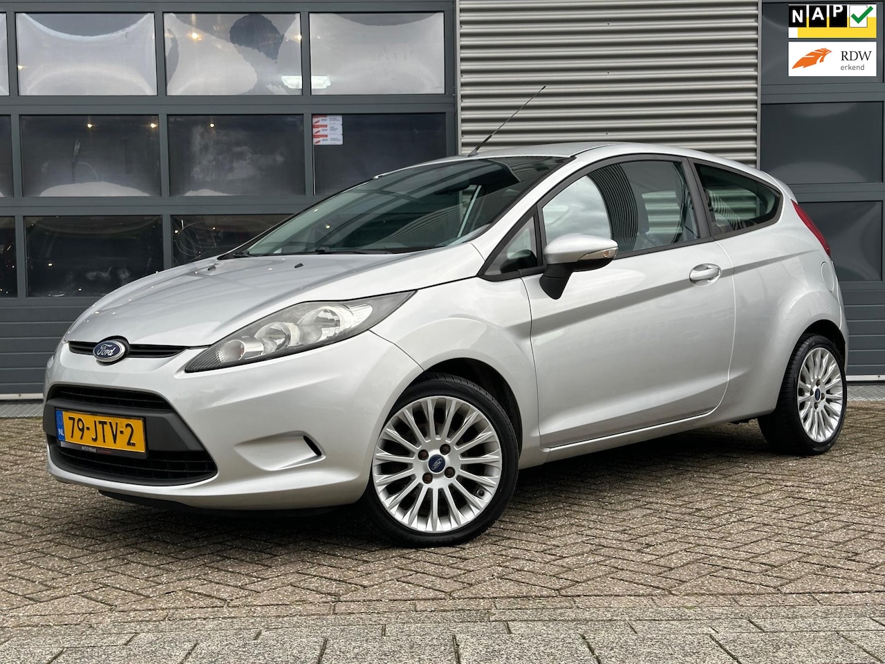 Ford Fiesta - 1.25 Limited | Airco | Nieuwe APK | NAP - AutoWereld.nl