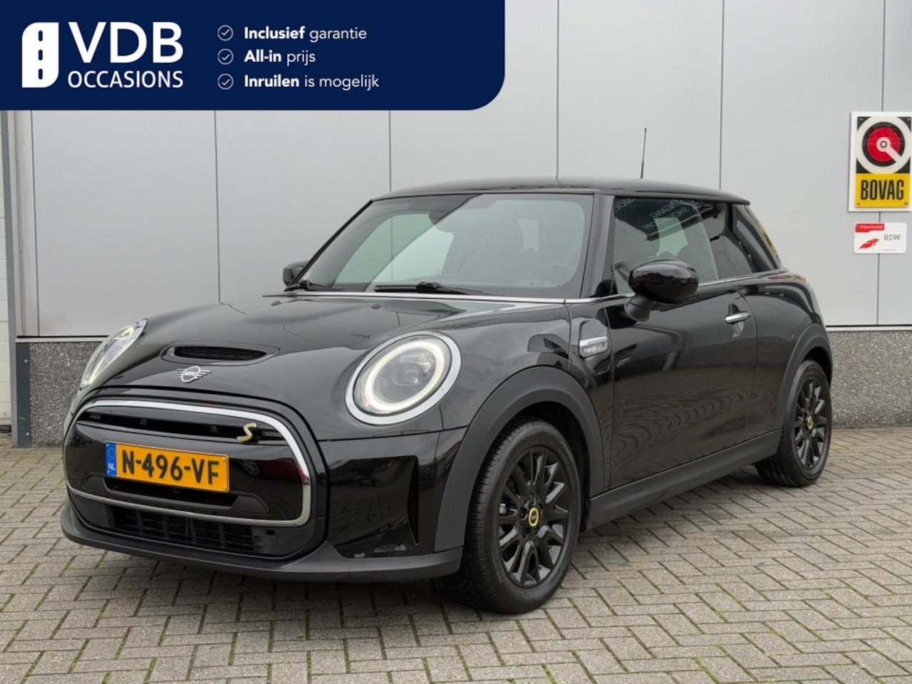 MINI Mini-Electric - Cooper SE | 184 PK | NAP | Carplay | Sportstoelen | Clima | - AutoWereld.nl