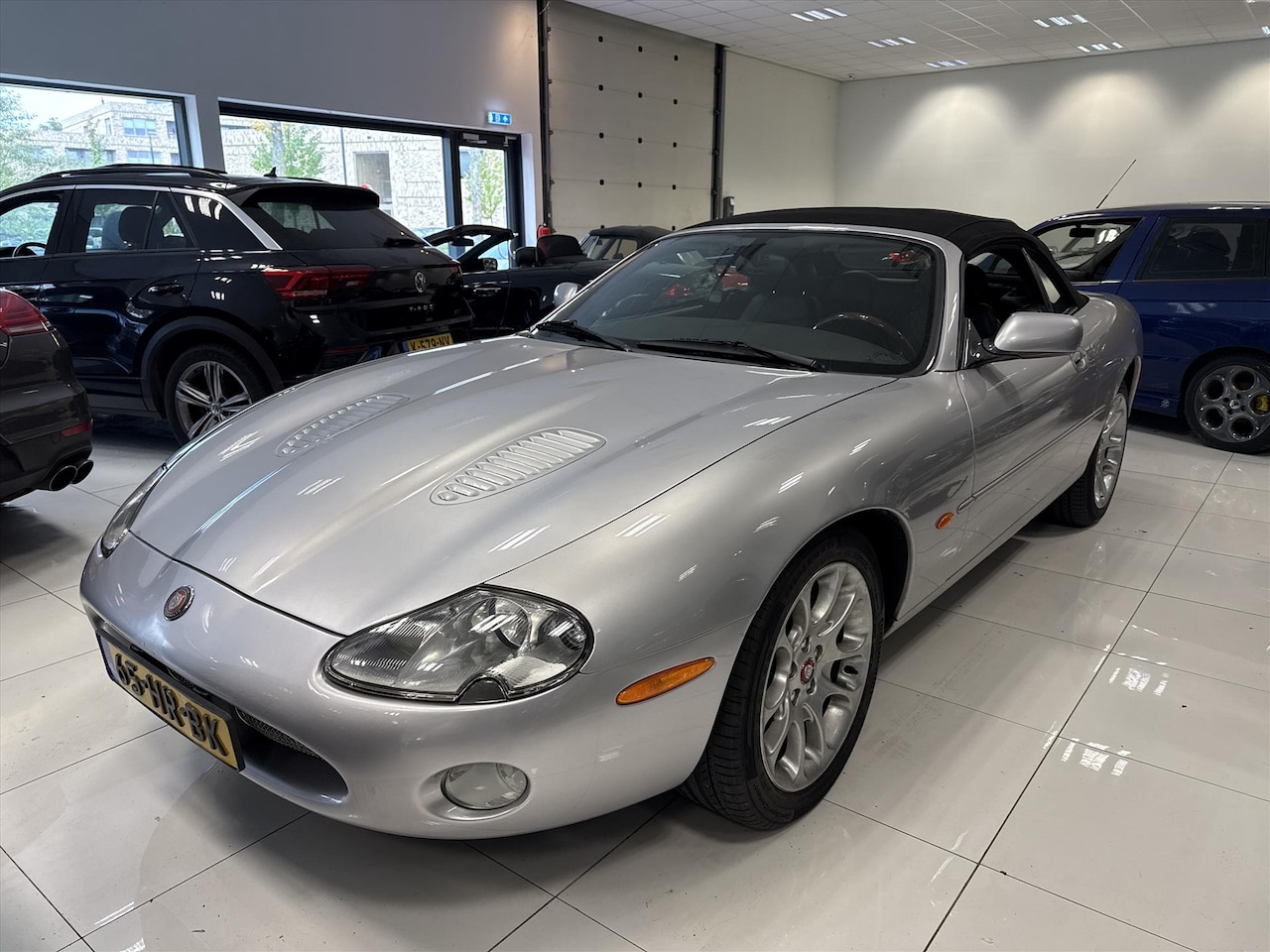Jaguar XKR - 4.0 SUPERCHARGER CONVERTIBLE S CABRIOLET - AutoWereld.nl