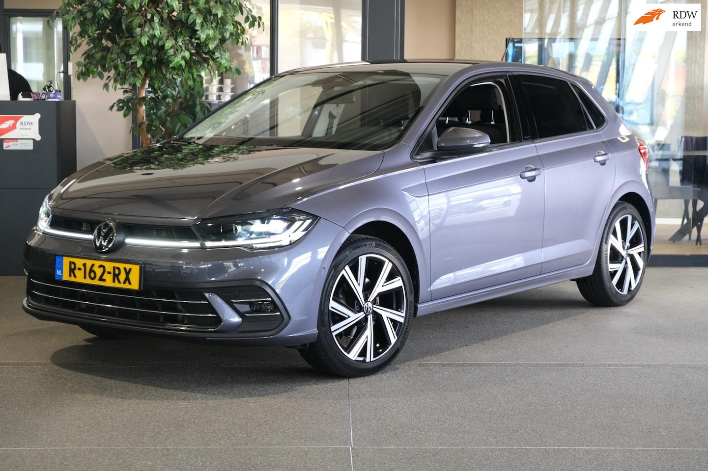 Volkswagen Polo - 1.0 TSI Style DSG Led Acc Pdc AppleCarplay - AutoWereld.nl