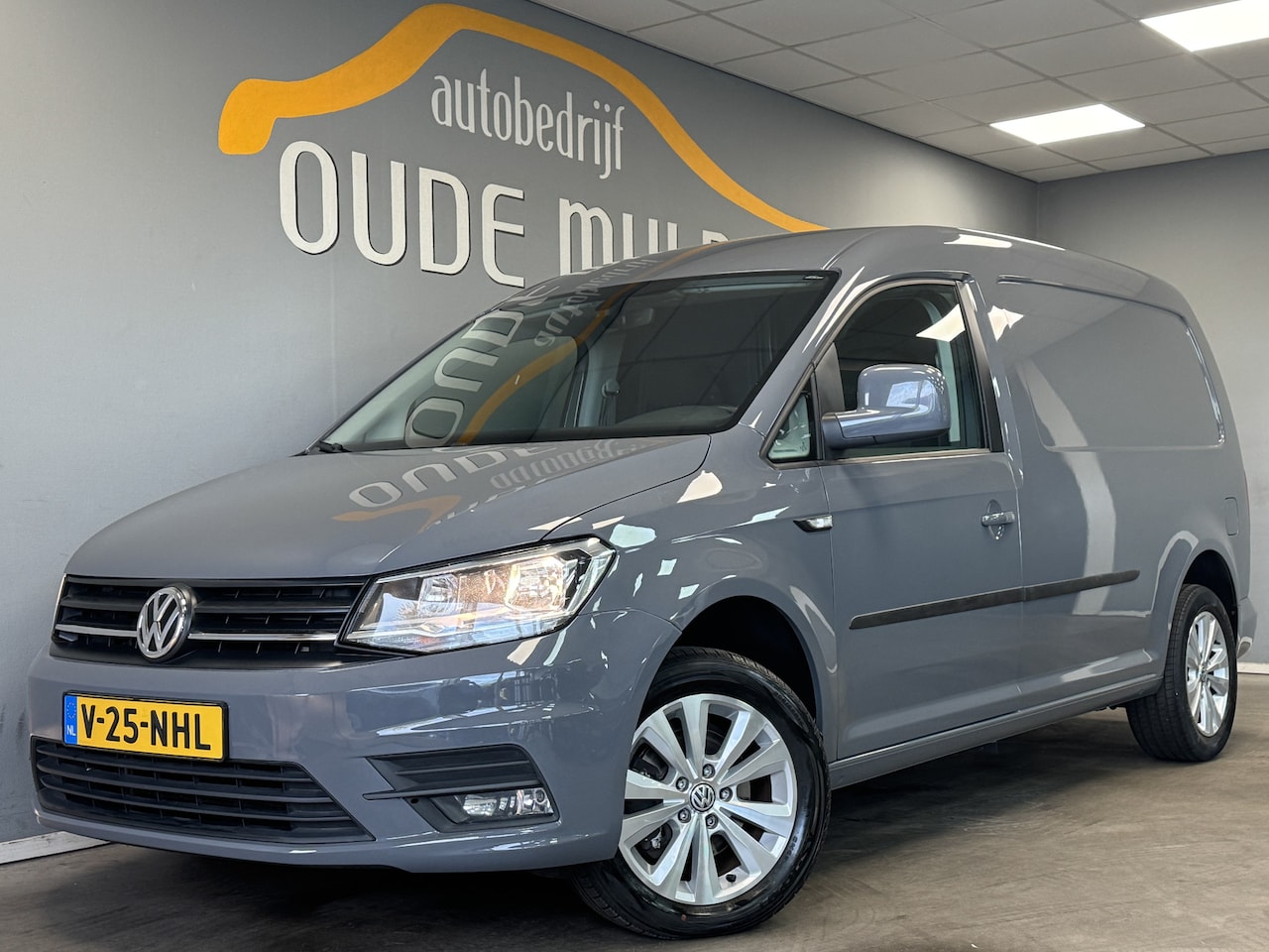Volkswagen Caddy Maxi - 2.0 TDI L2H1 BMT Parkeersensoren/Navi/AppConnect - AutoWereld.nl